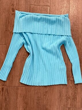 Vintage Y2K 2000s Off-shoulder Ribbed Knit Top Light Blue